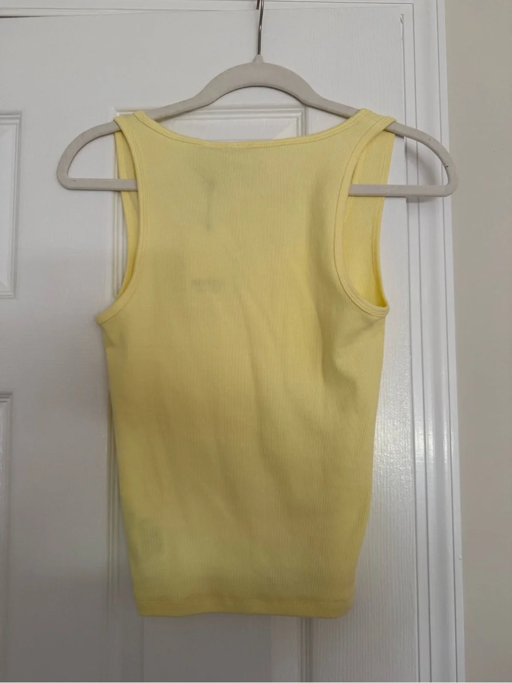 Aritzia Homestretch Rib Frequency Tank - Picture 5 of 6